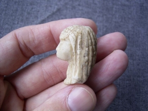 Frauenkopf von Brassempouy